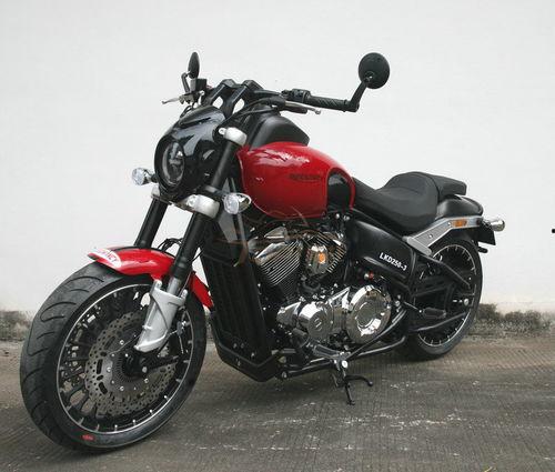 复古巡航新款爆料视频,新款巡航车惊艳亮相,带你穿越时光隧道 第3张 复古巡航新款爆料视频,新款巡航车惊艳亮相,带你穿越时光隧道 第3张